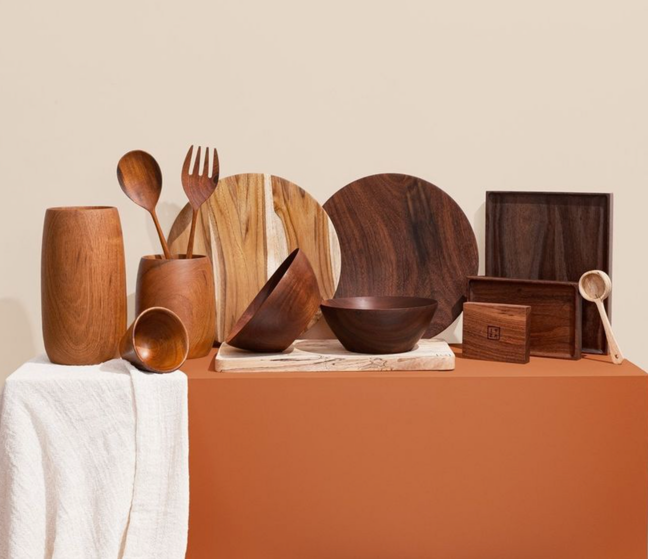 Itza Wood | Handcrafted Woodwares