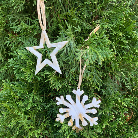 Horn Open Star Ornament