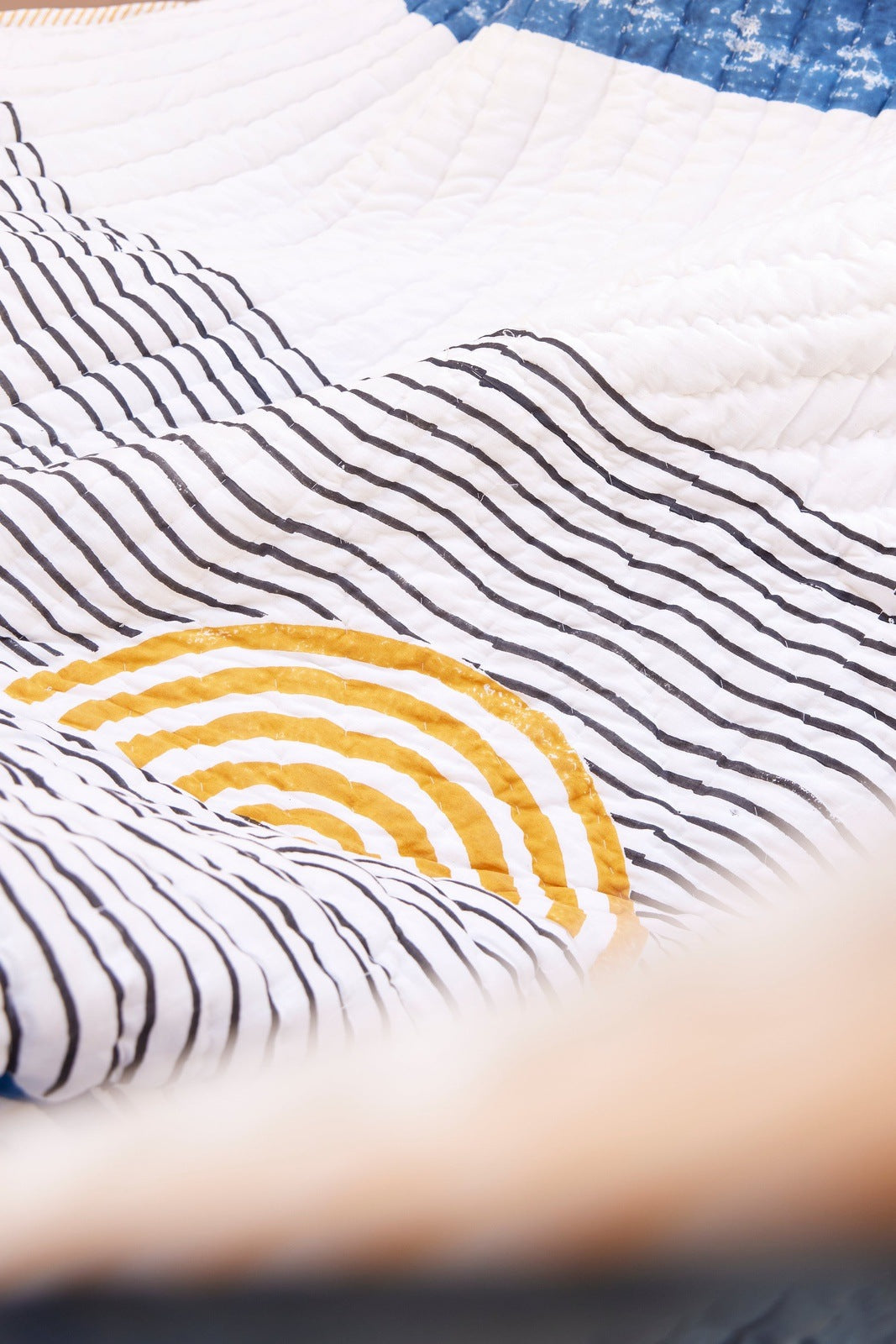 Spiral Sunset Quilt (Reversible) | Artisanal Handmade Bedding Sets - Sumiye Co