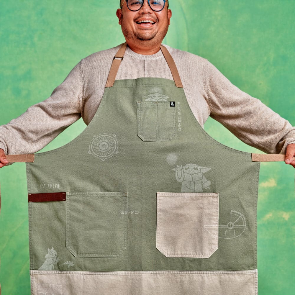 The Essential Apron - STAR WARS™ Grogu - Sumiye Co