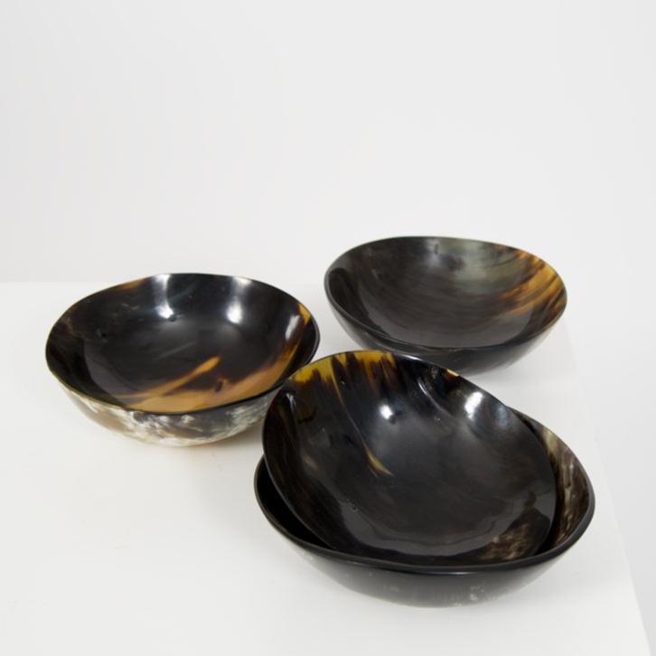 Round Horn Bowl - Black