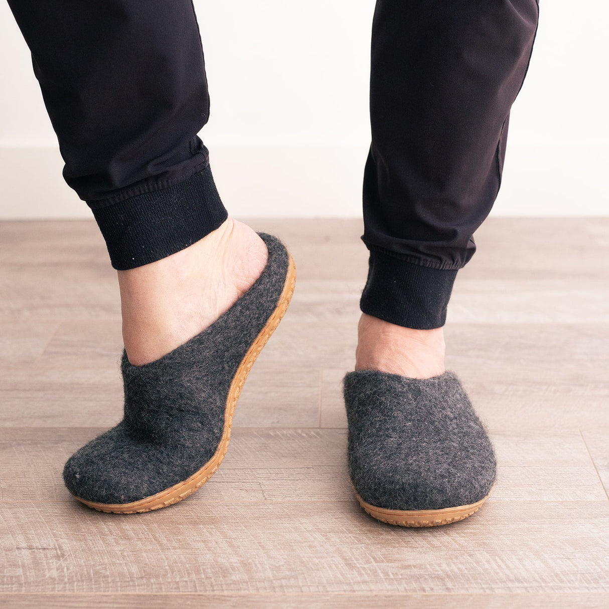 Stone Gray | Mens Organic Merino Wool Slippers - Sumiye Co