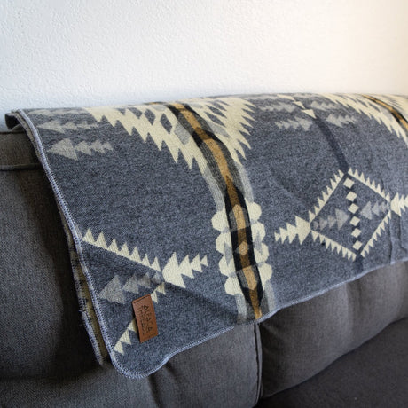 Andean Alpaca Wool Blanket - Cloud by Alpaca Threadz - Sumiye Co