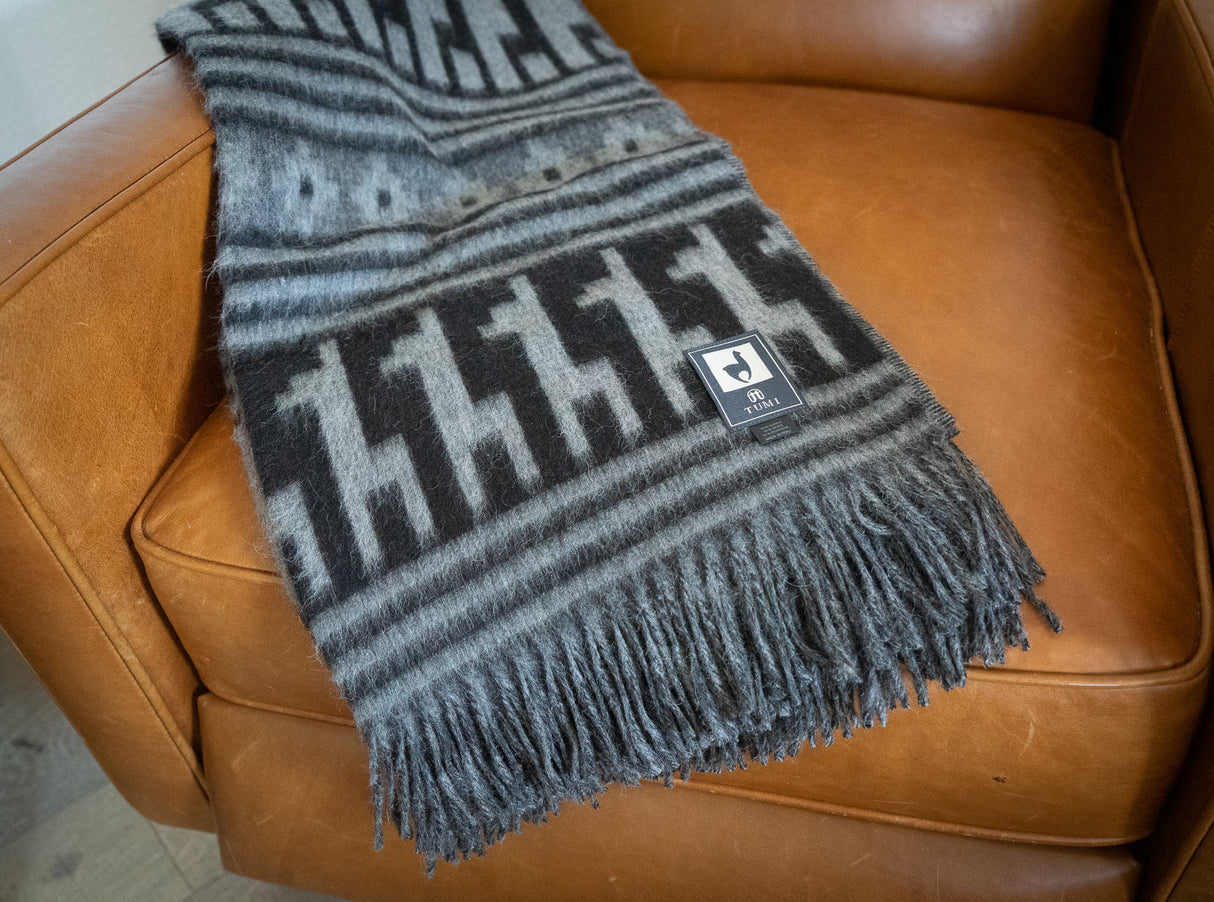 Alpaca Wool Throw Blanket - Black Alpaca Design 72" x 56" - Sumiye Co