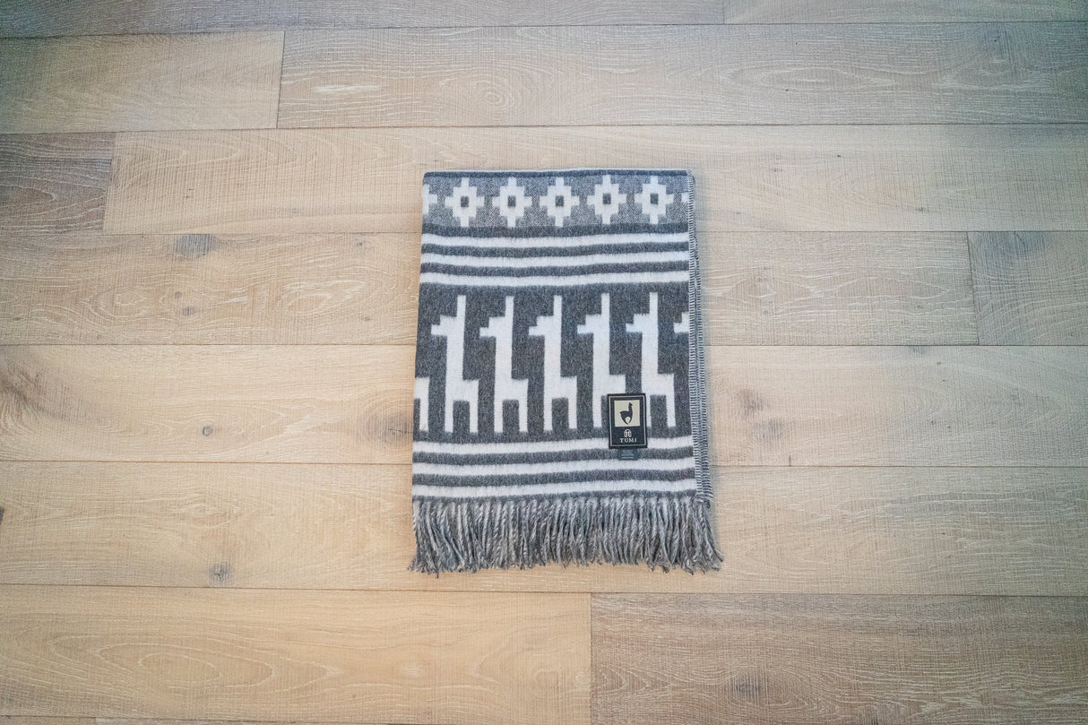 Alpaca Wool Throw Blanket - Alpaca Design (Grey) 72" x 56"