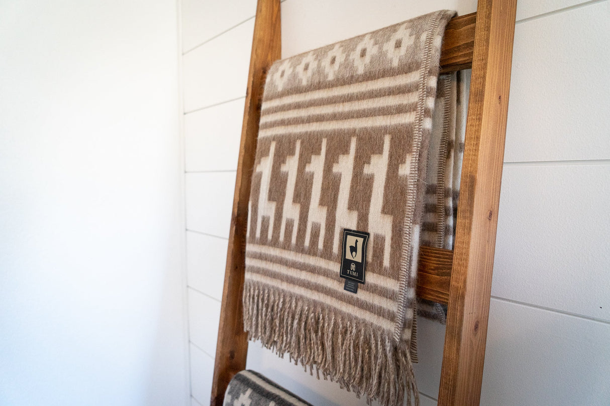 Alpaca Wool Throw Blanket - Alpaca Design (Beige)  72" x 56"