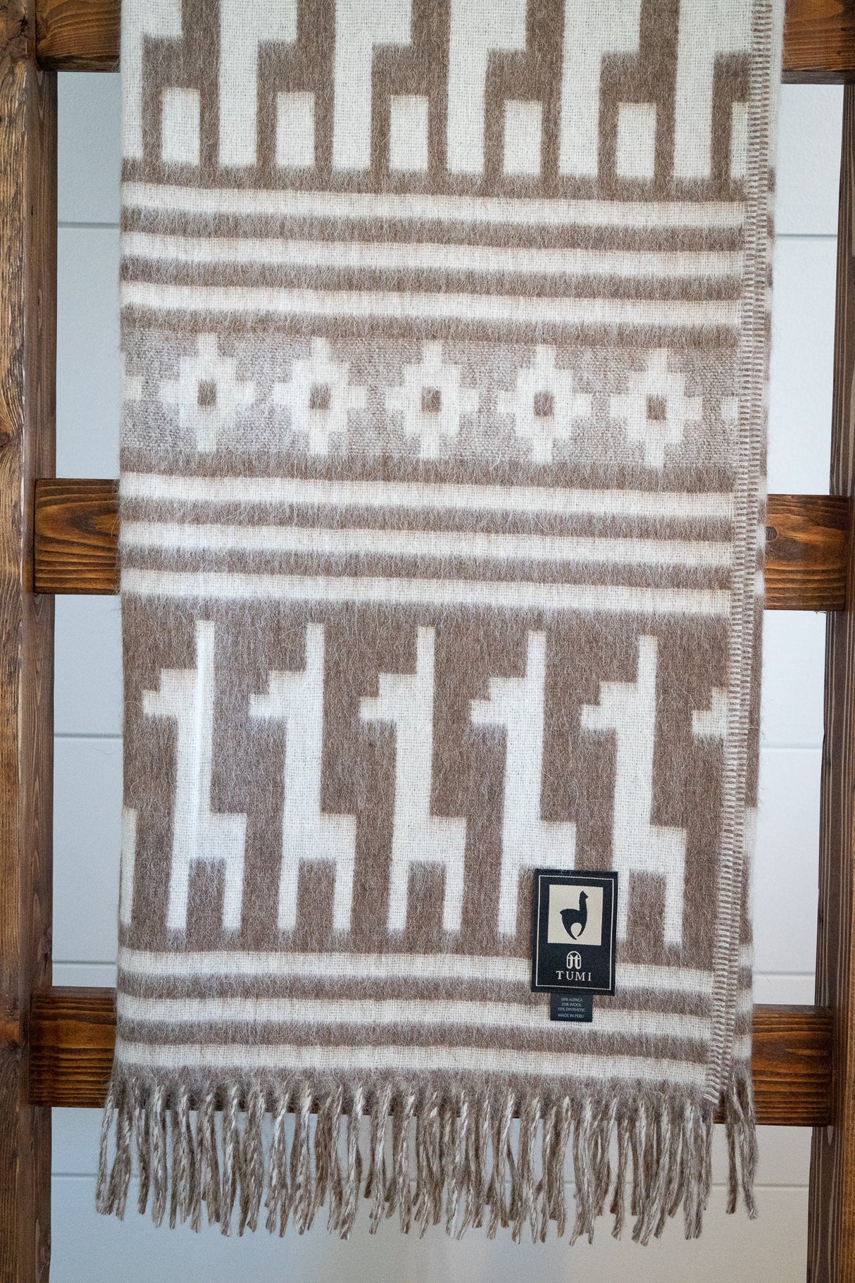 Alpaca Wool Throw Blanket - Alpaca Design (Beige)  72" x 56"