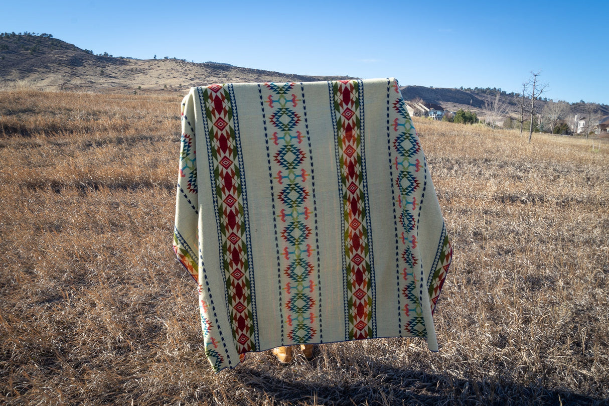 Alpaca Wool Reversible Blanket - Galapagos 90" x 78” - Sumiye Co