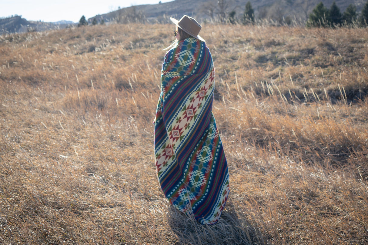 Alpaca Wool Reversible Blanket - Galapagos 90" x 78” - Sumiye Co