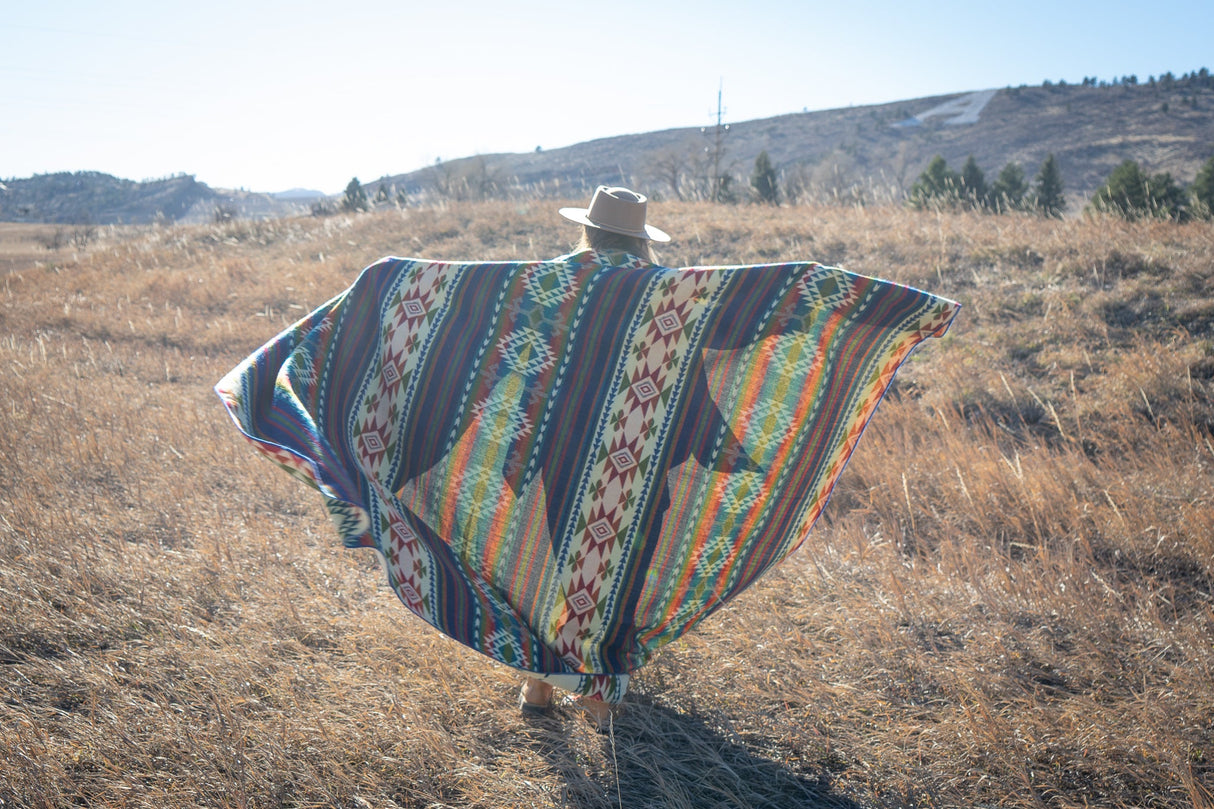 Alpaca Wool Reversible Blanket - Galapagos 90" x 78” - Sumiye Co