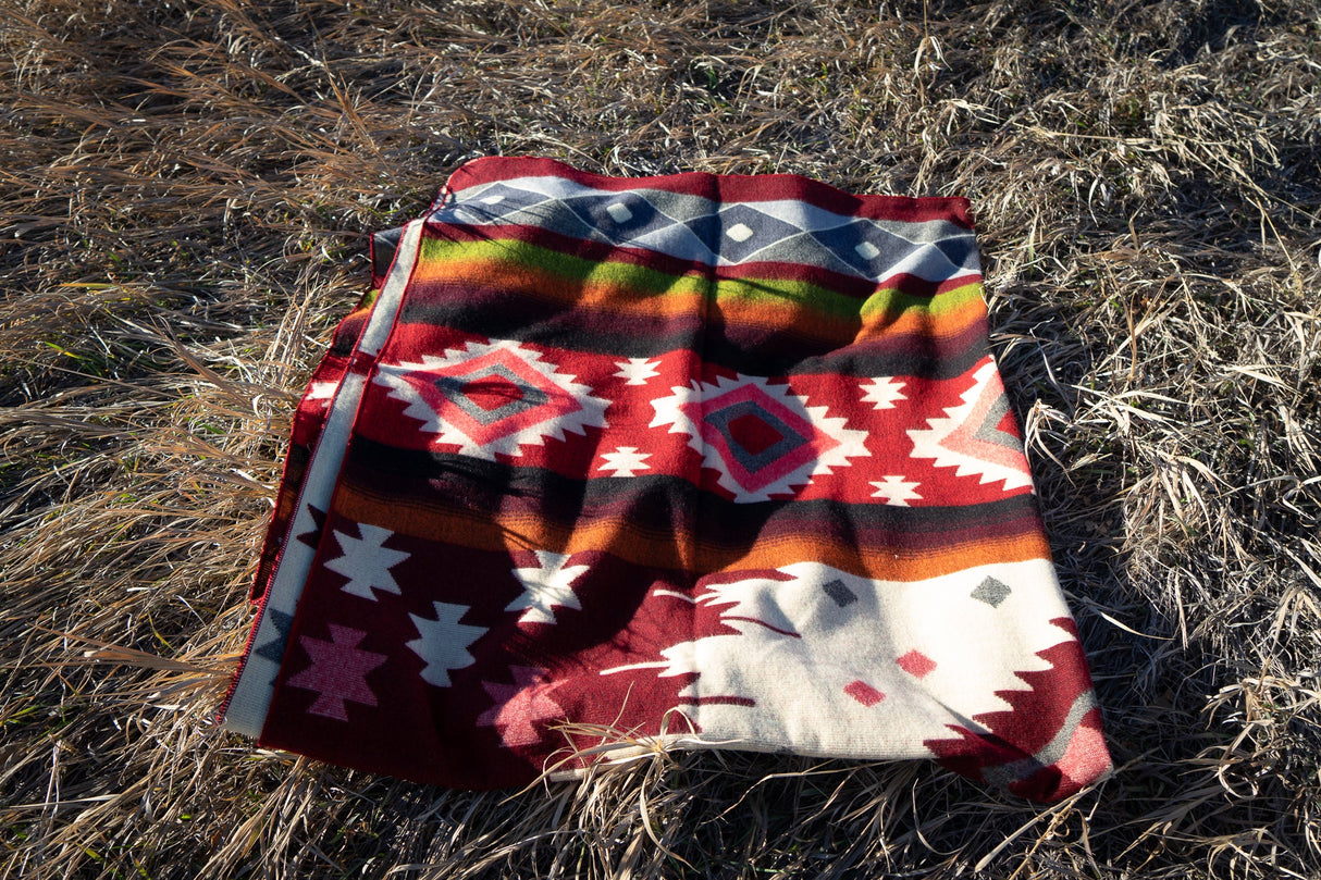 Alpaca Wool Reversible Blanket - Rojo 90" x 78” - Sumiye Co