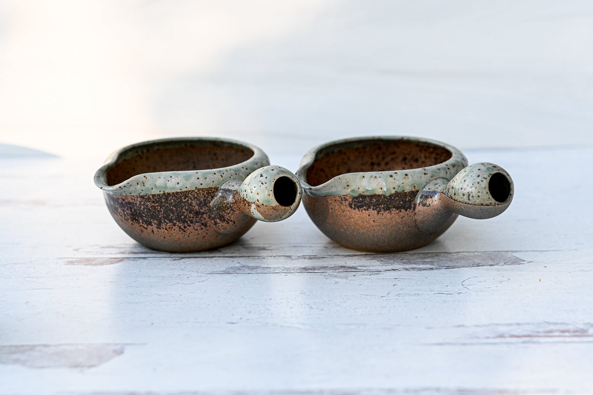 Brown Matcha Bowl with Spout - Sumiye Co