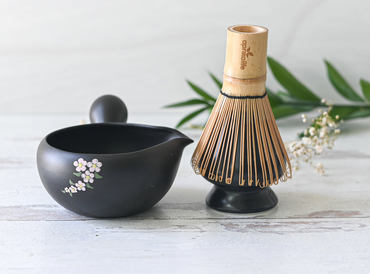 Black Flowers Matcha Bowl with Spout - Sumiye Co