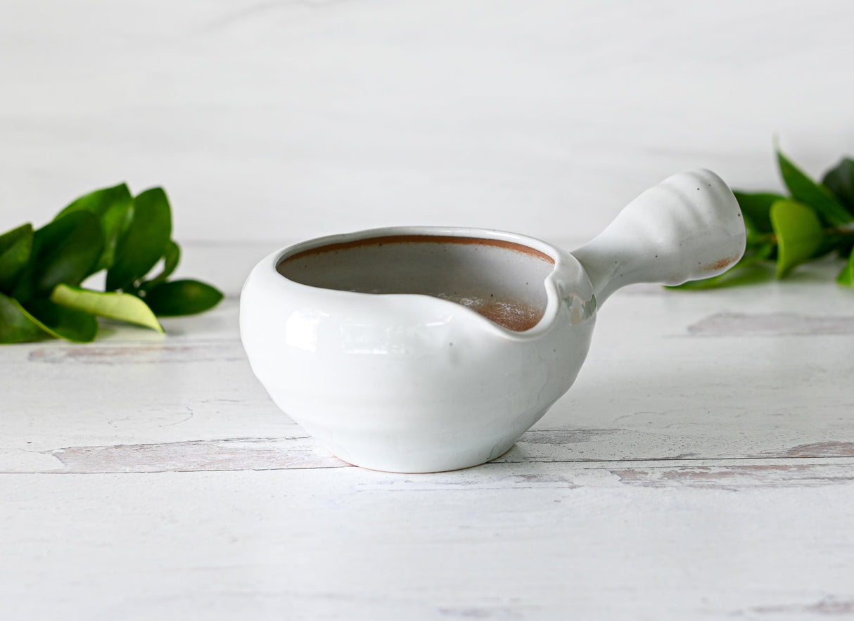 White Spouted Matcha Bowl with Textured Handle Set