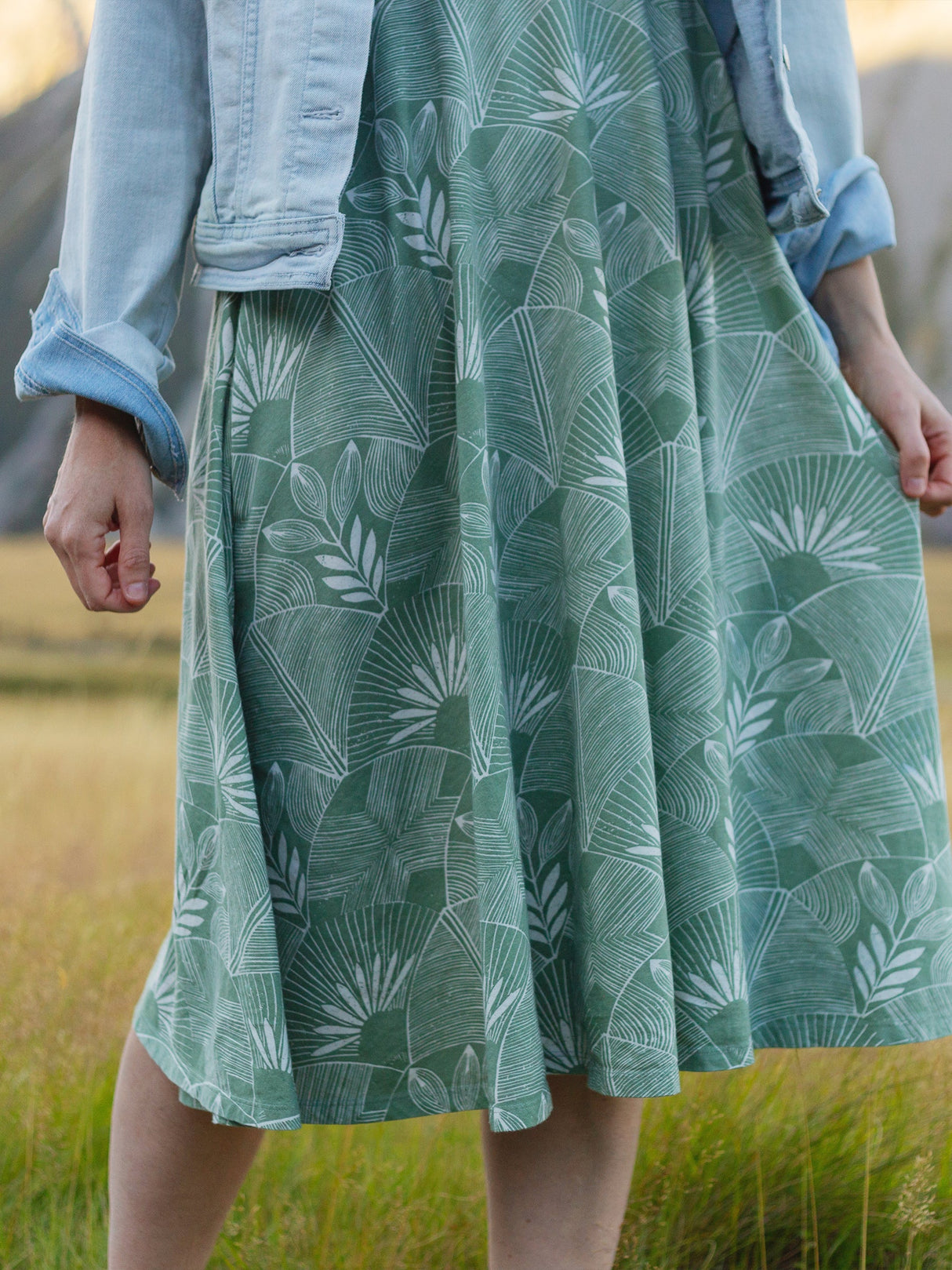 Deco Frond Midi Dress