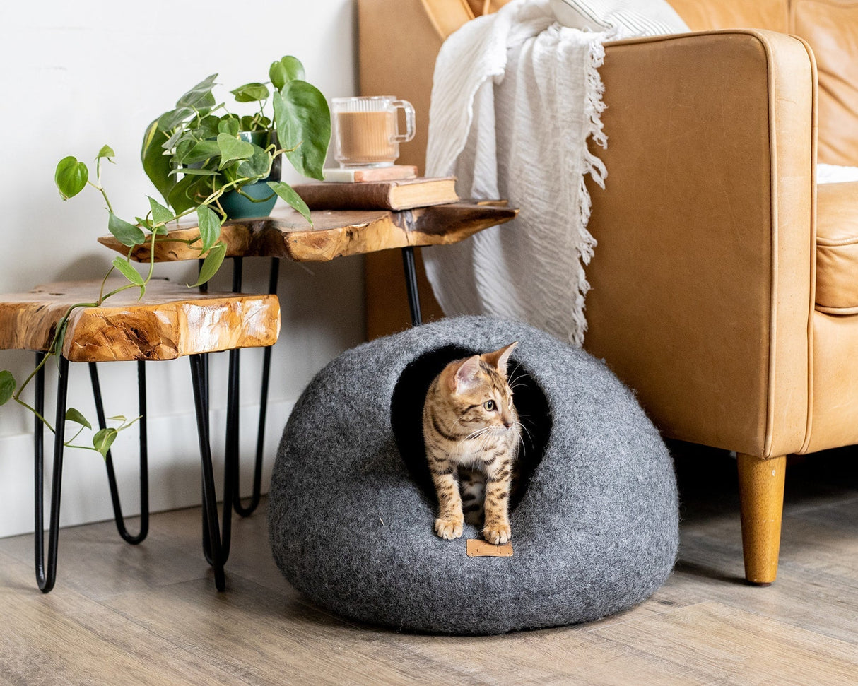 Premium Felted Wool Cat Cave Bed - Stone Gray - Sumiye Co