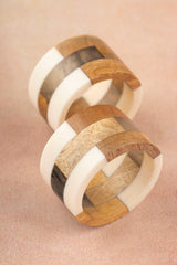 Travis Wooden Napkin Rings, Set of 6 ( Brown & Ivory ) - Sumiye Co