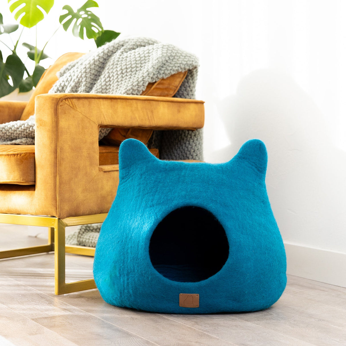 Whimsical Cat Ear Cave Bed - Ocean Blue - Sumiye Co