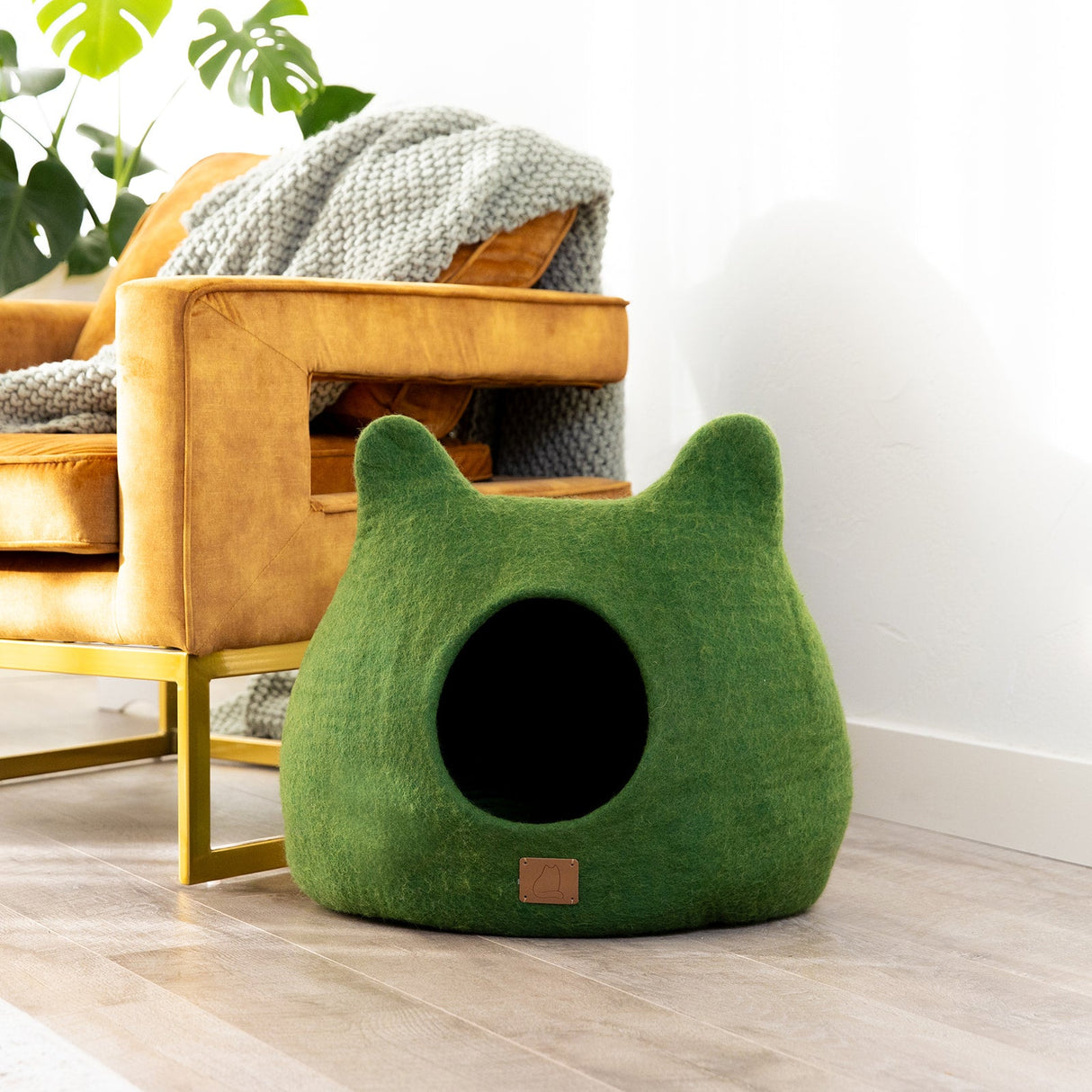 Whimsical Cat Ear Cave Bed - Forest Green - Sumiye Co