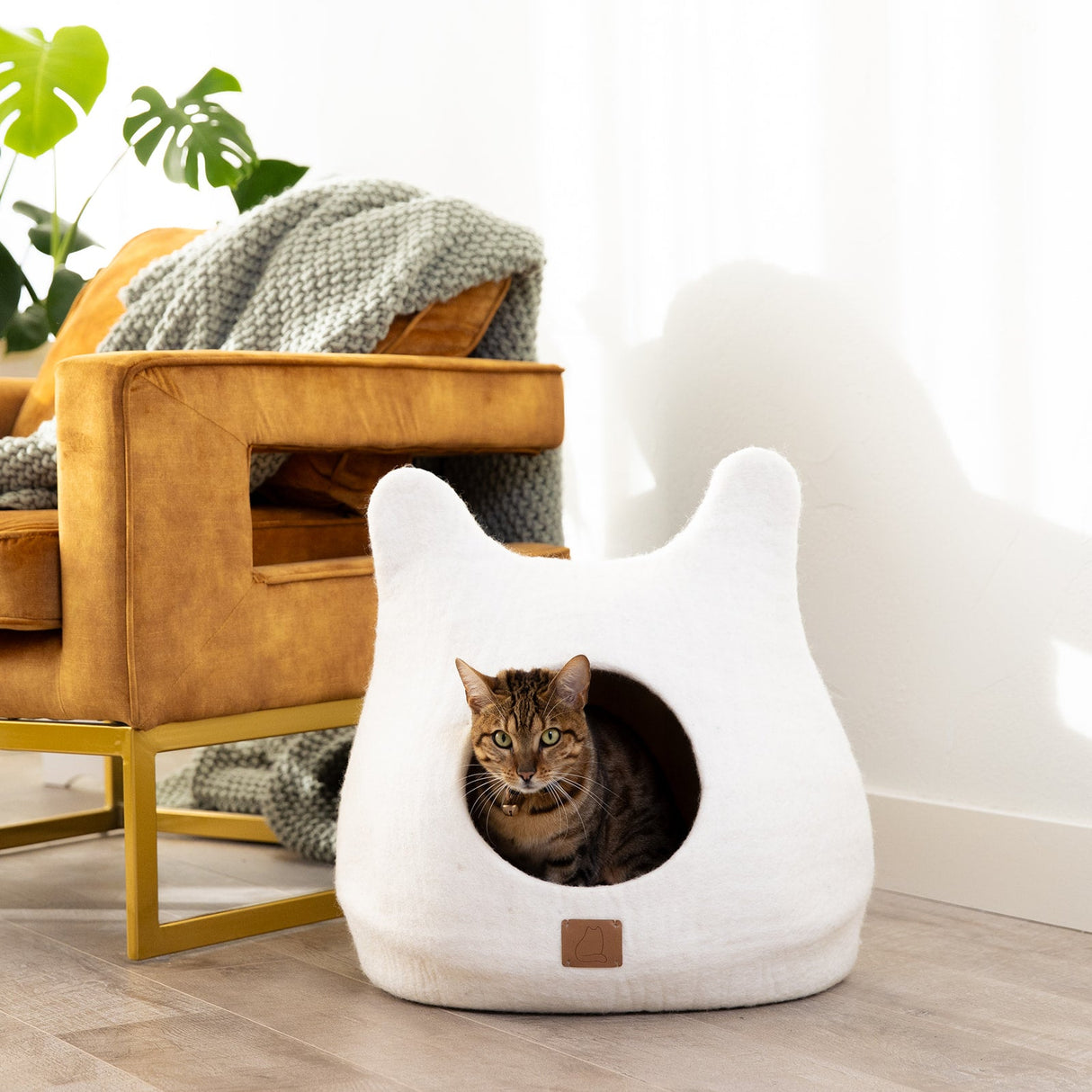 Whimsical Cat Ear Cave Bed - Snow White - Sumiye Co