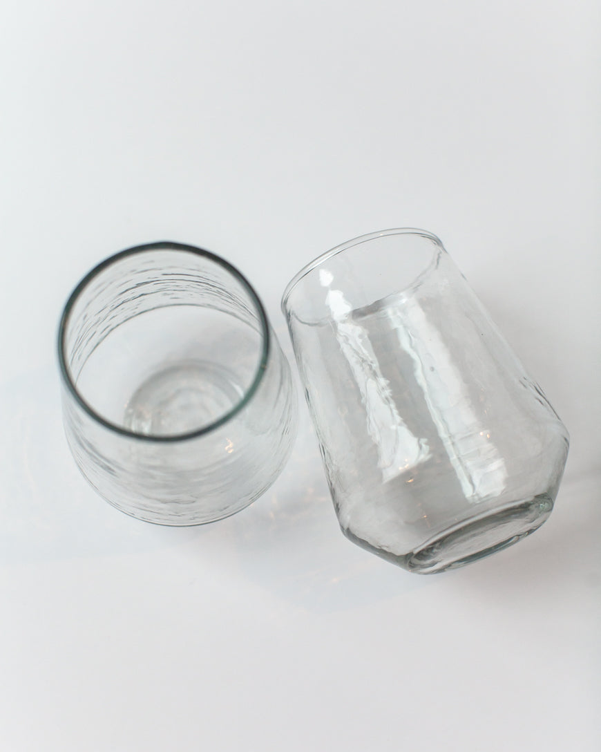 Vaso de agua de vidrio soplado y martillado, transparente (juego de 4)