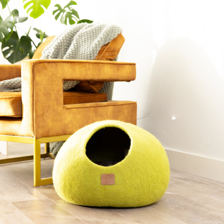 Premium Felted Wool Cat Cave Bed - Citrus Green - Sumiye Co