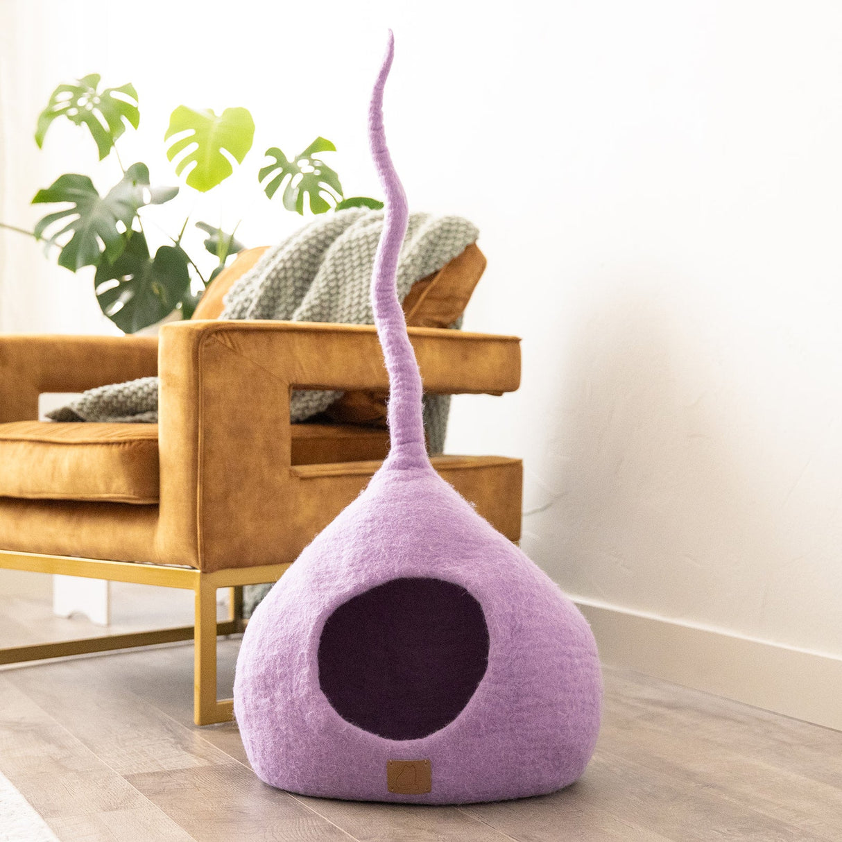 Deluxe Handcrafted Felt Cat Cave With Tail - Lilac Purple - Sumiye Co