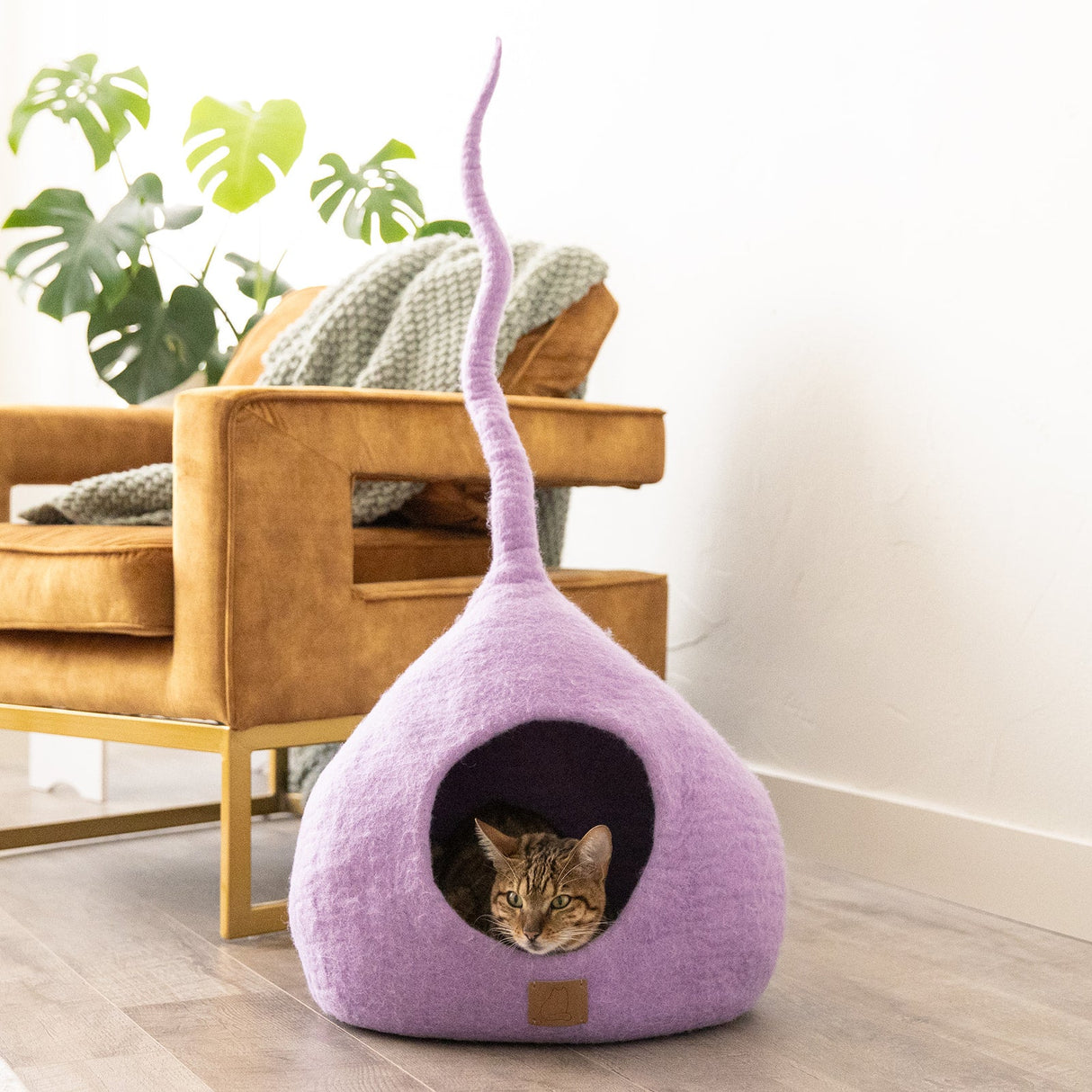 Deluxe Handcrafted Felt Cat Cave With Tail - Lilac Purple - Sumiye Co