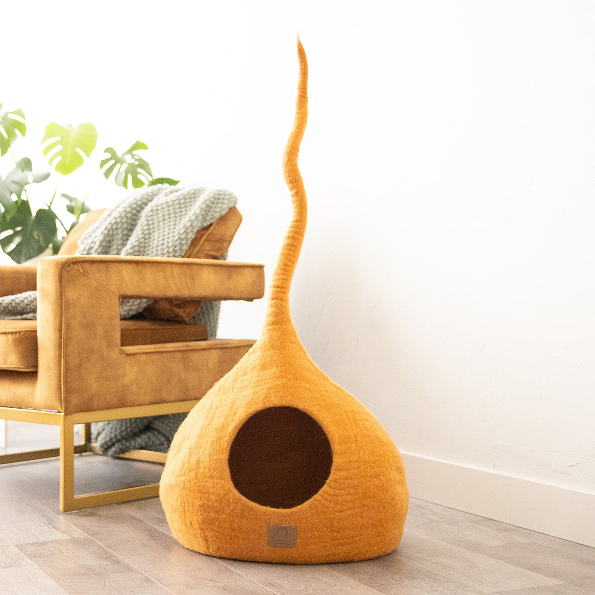 Deluxe Handcrafted Felt Cat Cave With Tail - Fire Orange - Sumiye Co