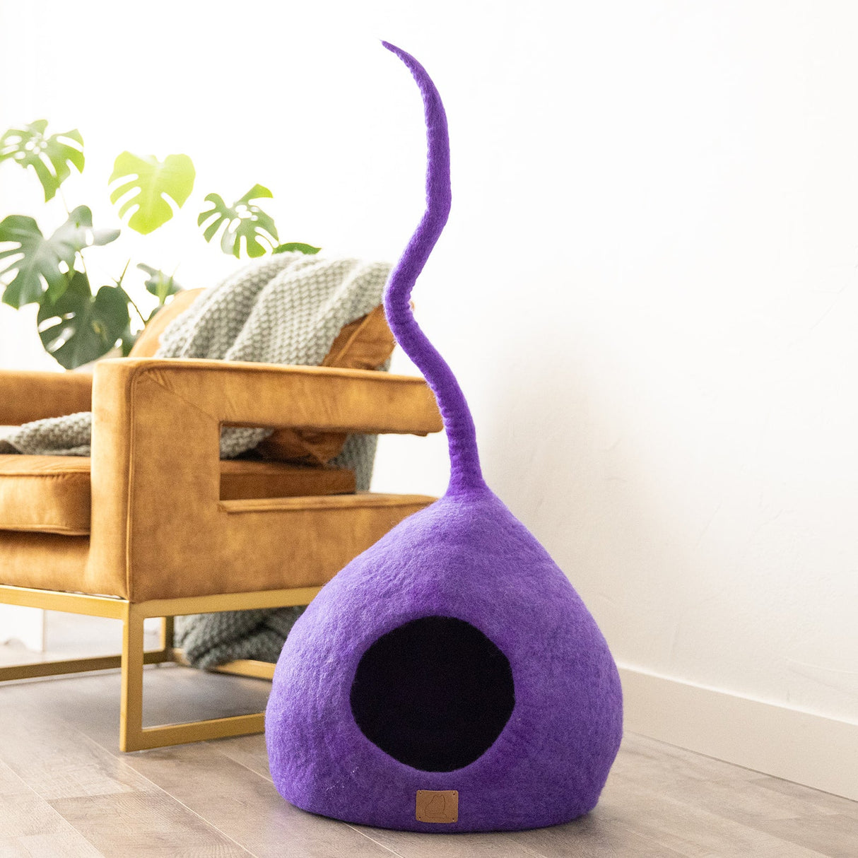 Deluxe Handcrafted Felt Cat Cave With Tail - Plum Purple - Sumiye Co