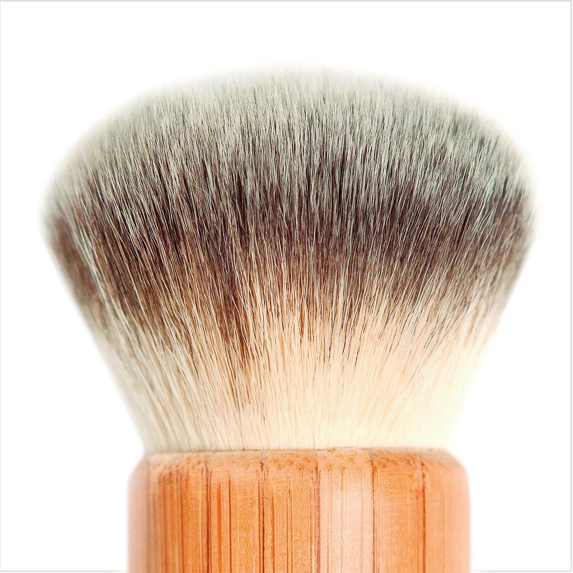 Kabuki Brush with Pouch