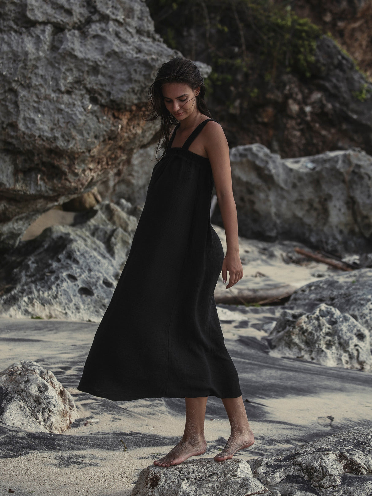 Noa Maxi Dress - Black - Sumiye Co