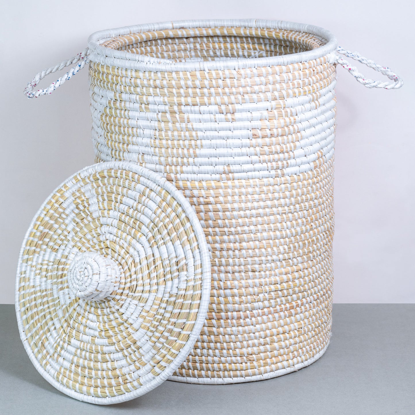 Moonj Laundry Basket - White X