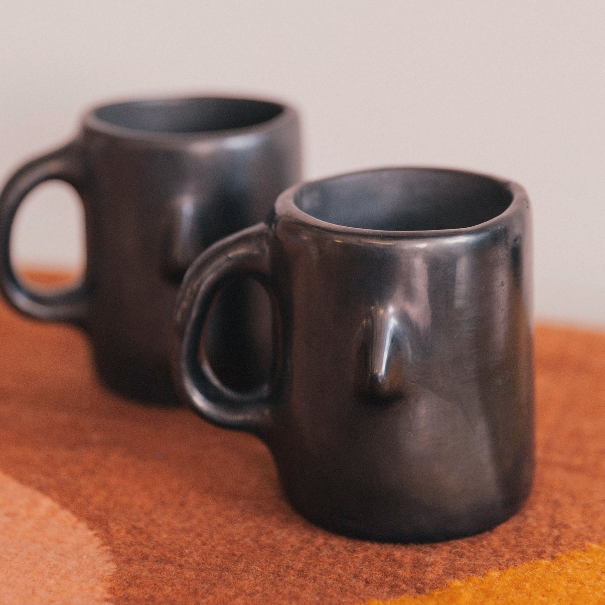 Black Clay Senorcita Mug - Sumiye Co