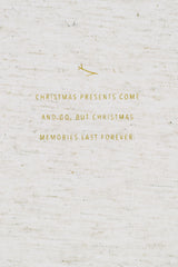 Our Christmas Memories (Gift Set): A Family Traditions Keepsake (Oatmeal Linen)