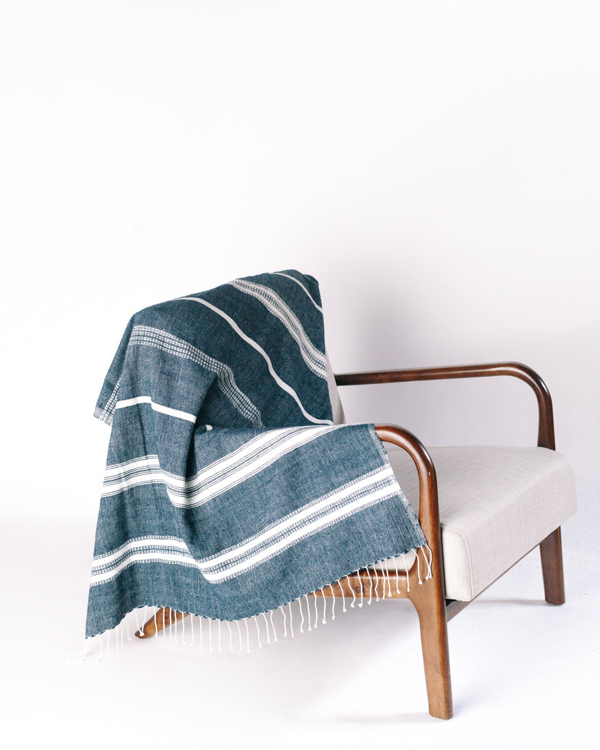 Aden Throw Blanket 38" x 72" | Navy / Natural Hand-Spun Cotton - Sumiye Co