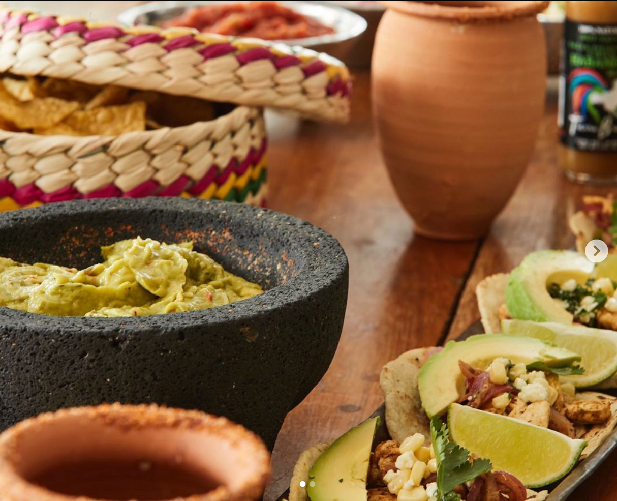 Molcajete with Tortilla Basket - Sumiye Co