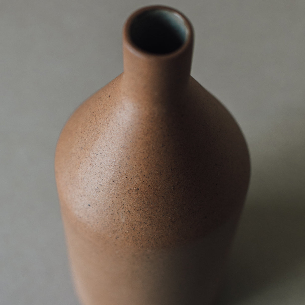 Al Centro Ceramic Morandi Vase | Handcrafted in Mexico - Sumiye Co