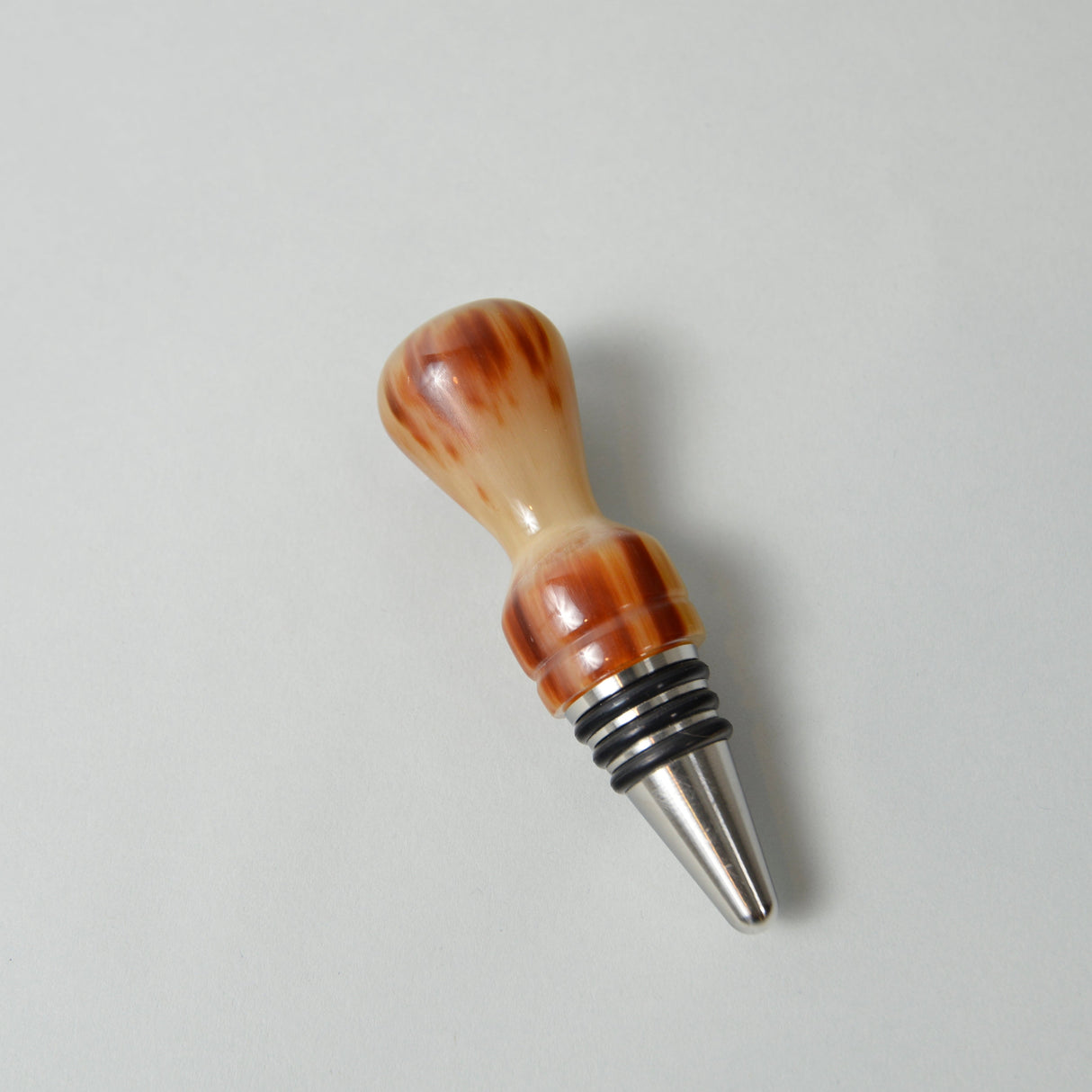 Horn Chapeau Wine Stopper | Ethically Made