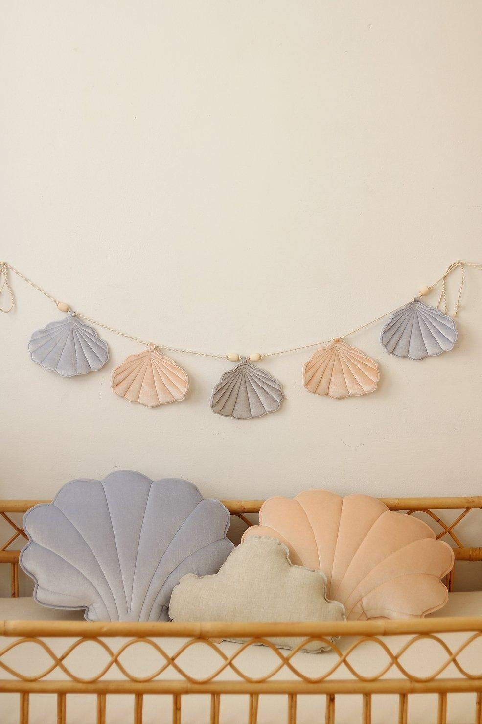 Shell Pillow Velvet “Blue Pearl” | Kids Room & Nursery Decor