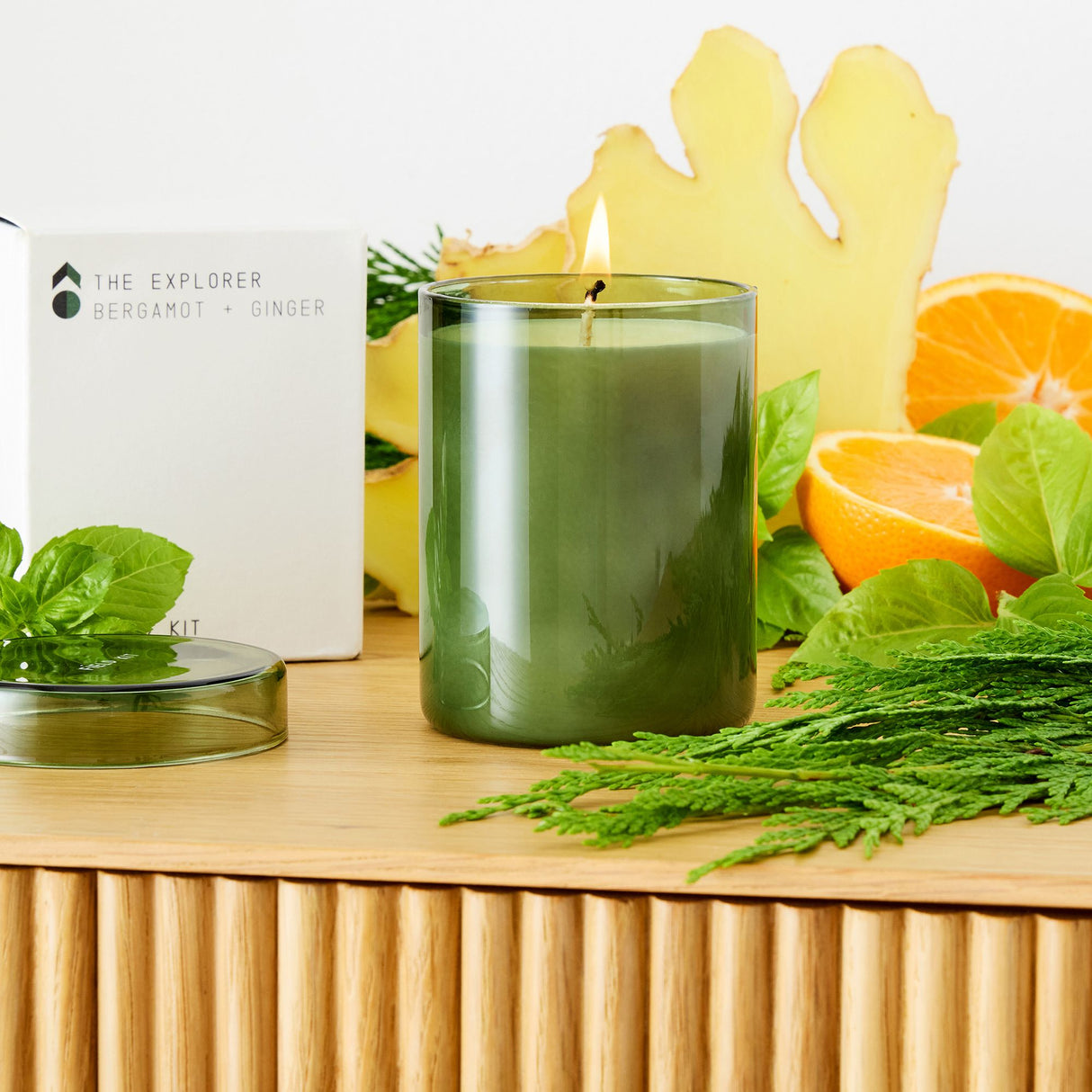 The Explorer Candle | ginger, basil, sandalwood - Sumiye Co