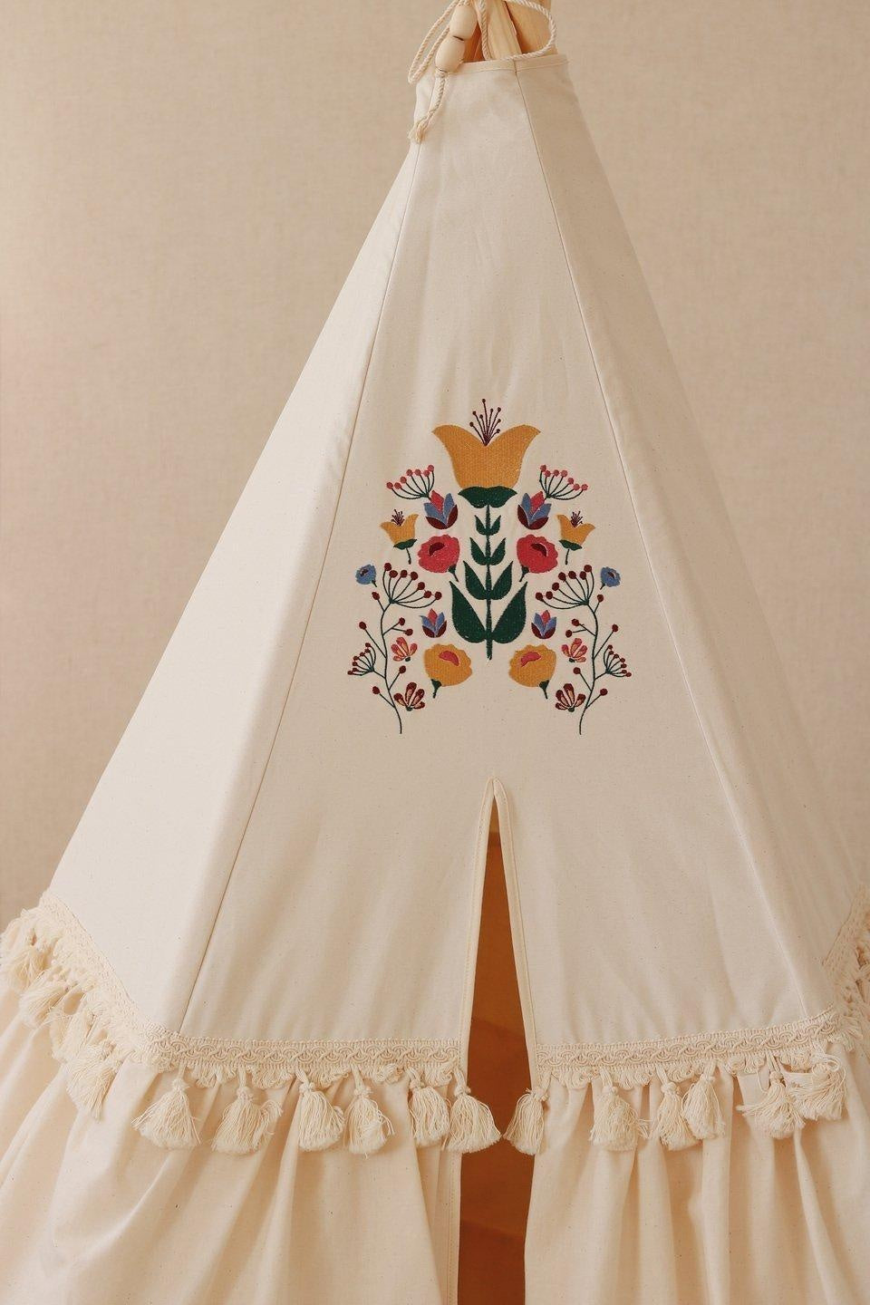 Teepee Tent "Folk" with Frills and "Marsala" Shell Mat Set - Sumiye Co