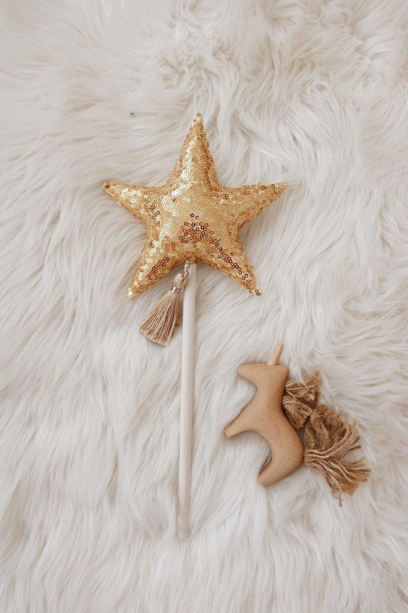 “Gold Sequins” Magic Wand by Moi Mili