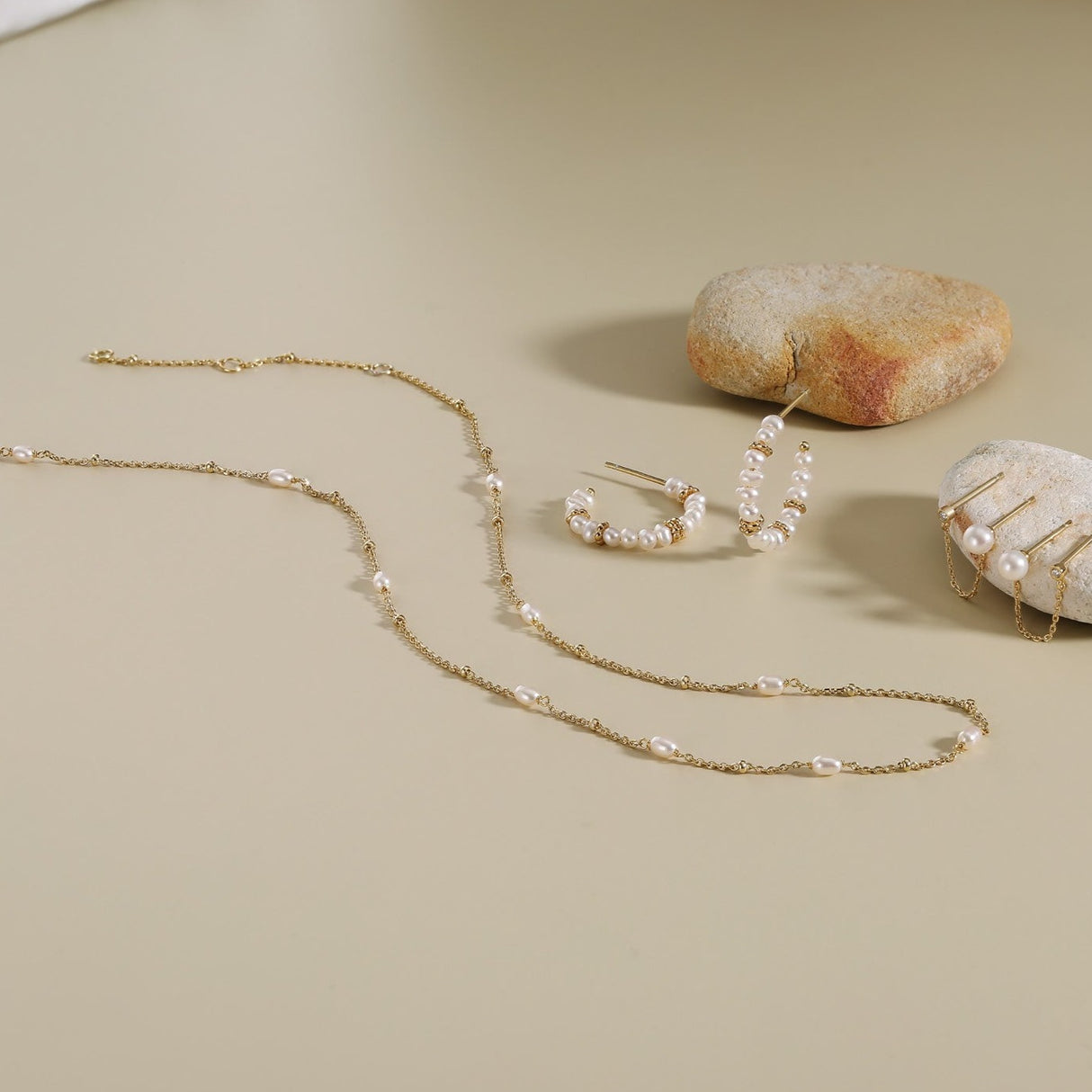 Micro Clustered Pearl & Bead Necklace - Sumiye Co