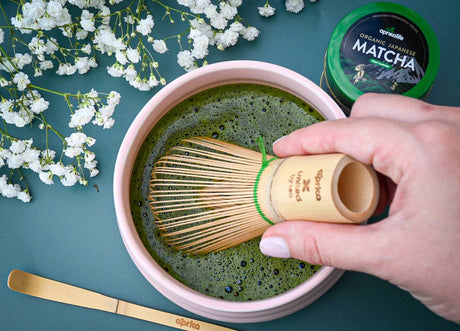 Juego de batidor y soporte de bambú para matcha