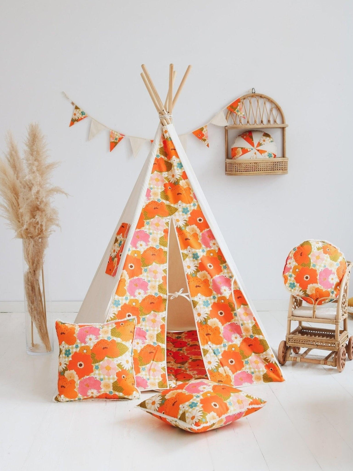 Teepee Tent “Picnic with Flowers” + Mat Set - Sumiye Co