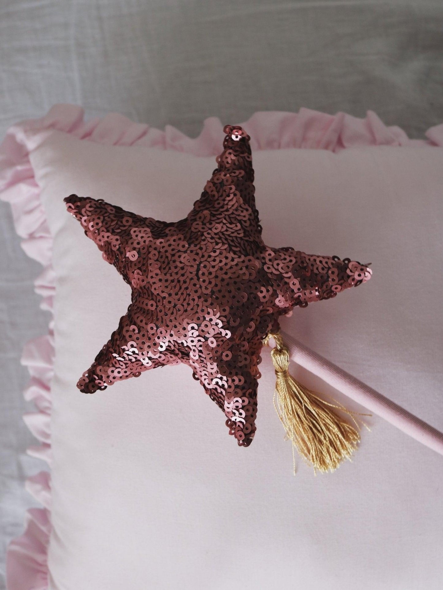 “Pink Sequins” Magic Wand by Moi Mili