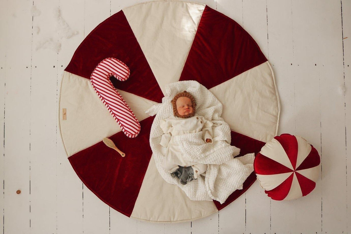 Round Patchwork Mat “Red Candy” | Kids Decor - Sumiye Co