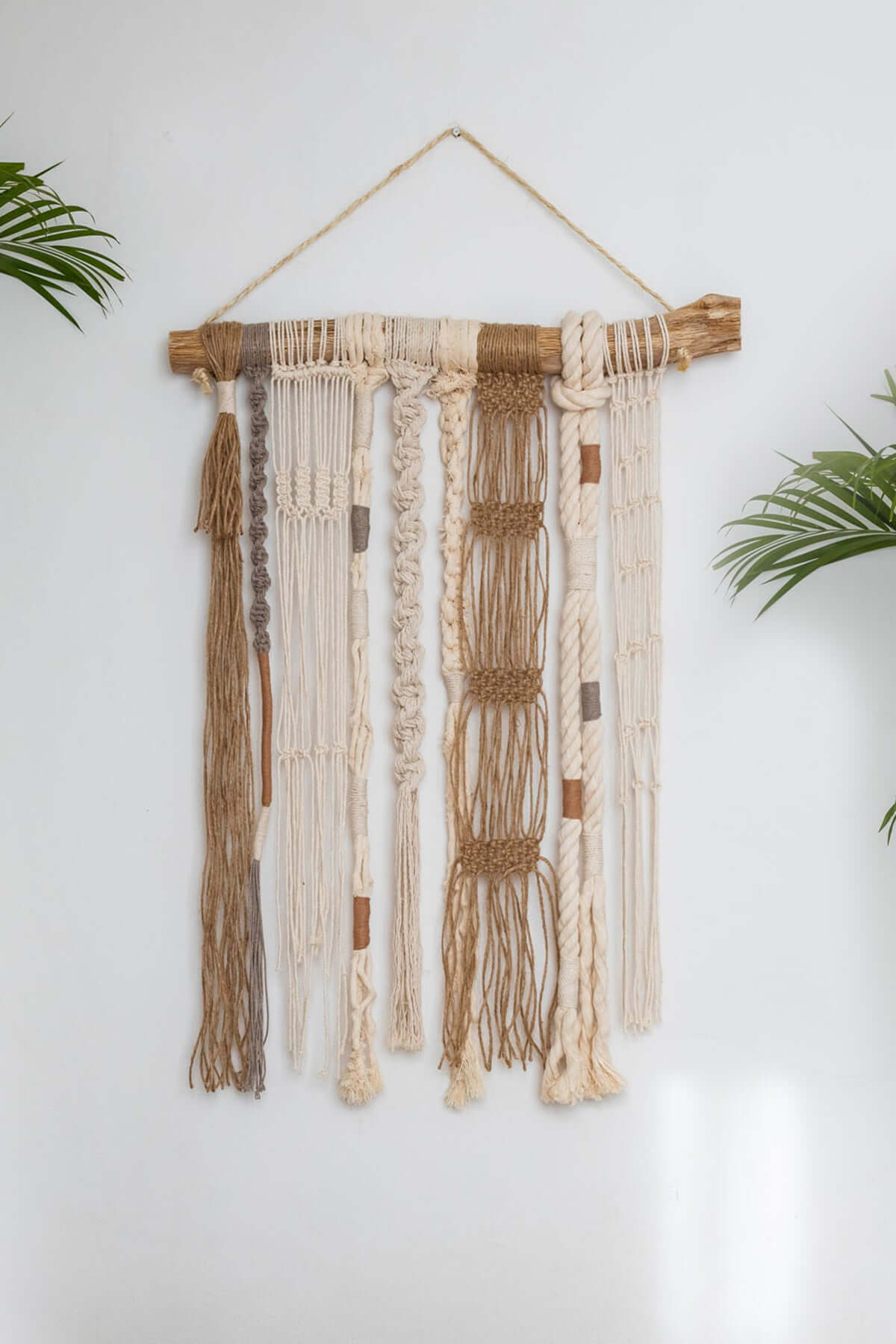 Rugged Macrame Wall Hanging - Sumiye Co