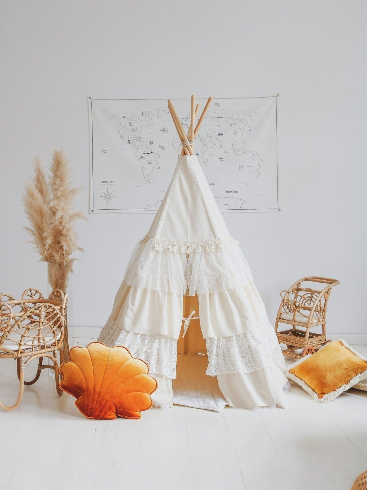 Teepee Tent “Shabby Chic” with Frills + "White" Leaf Mat Set - Sumiye Co